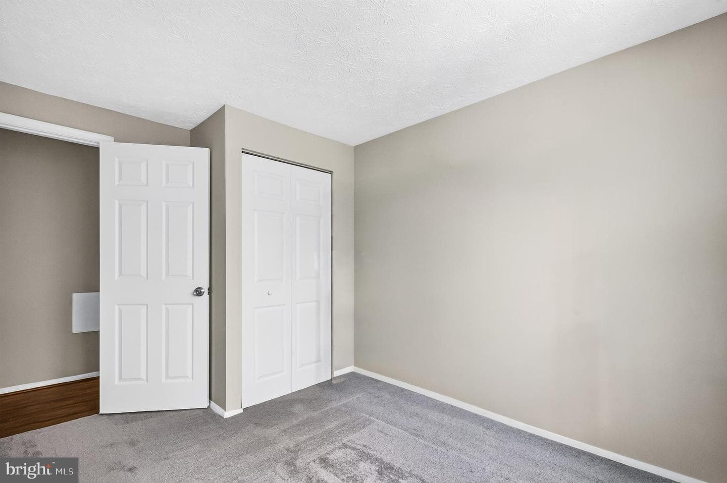 8315 Claremont Woods Drive photo 32