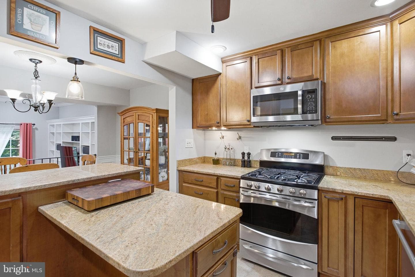 8402 Uxbridge Court photo 14