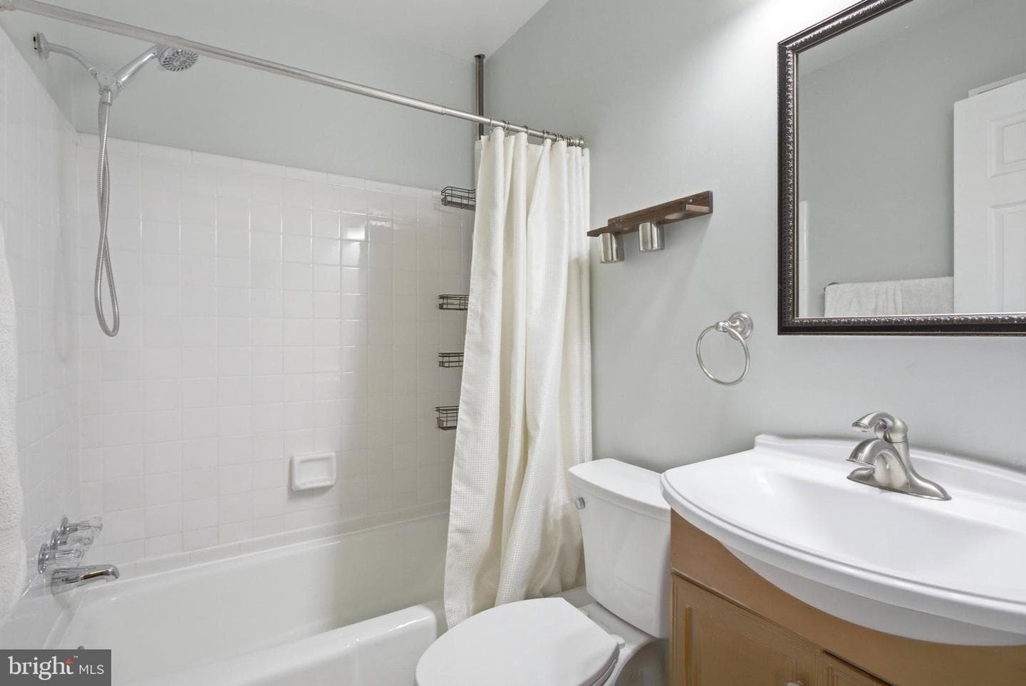 8402 Uxbridge Court photo 28