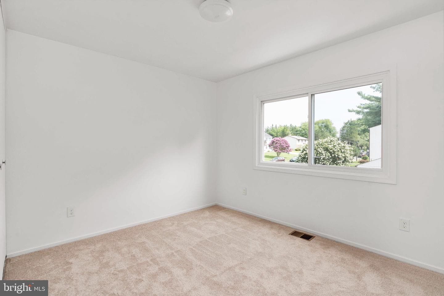 408 Arkansas Avenue photo 43