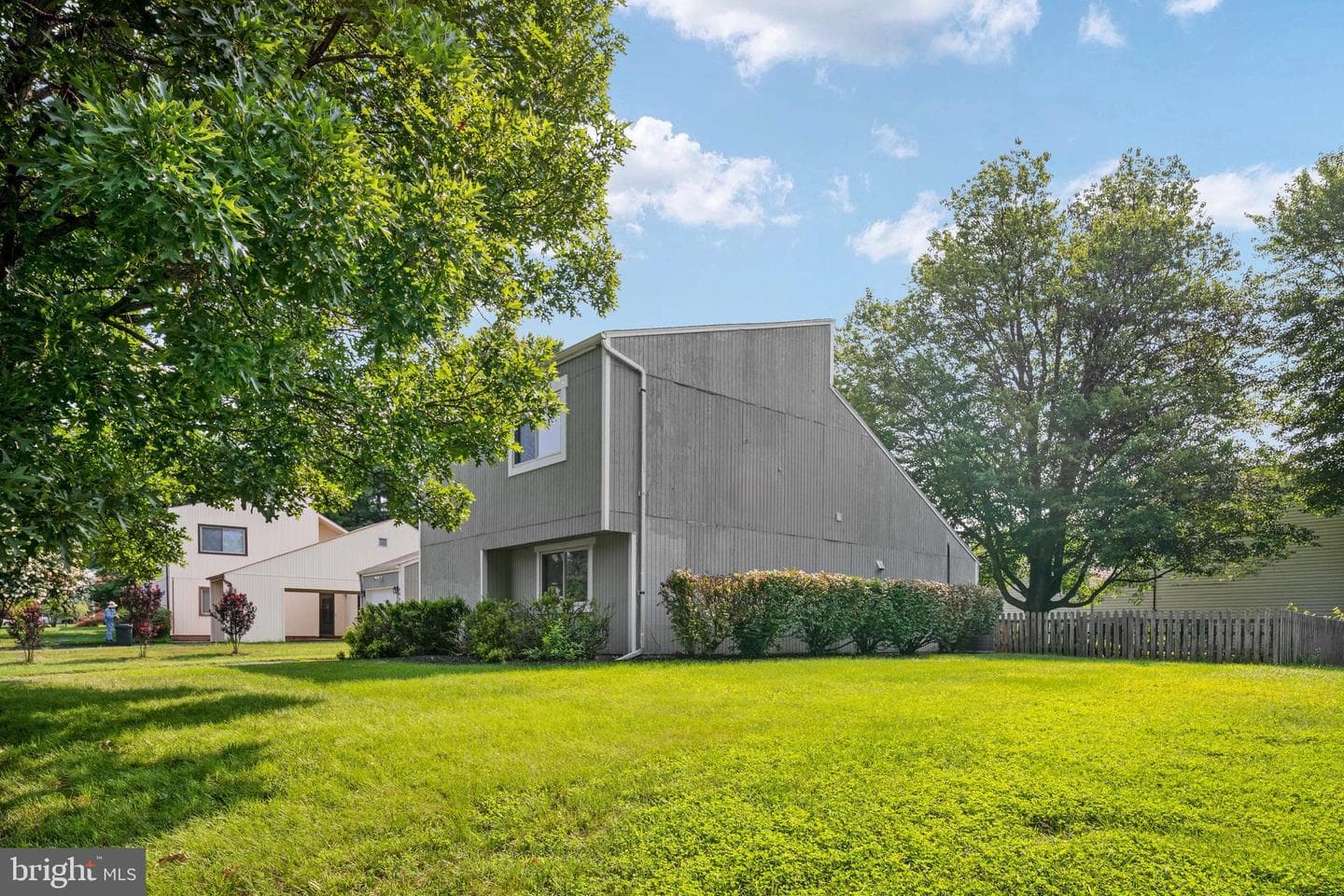 408 Arkansas Avenue photo 8
