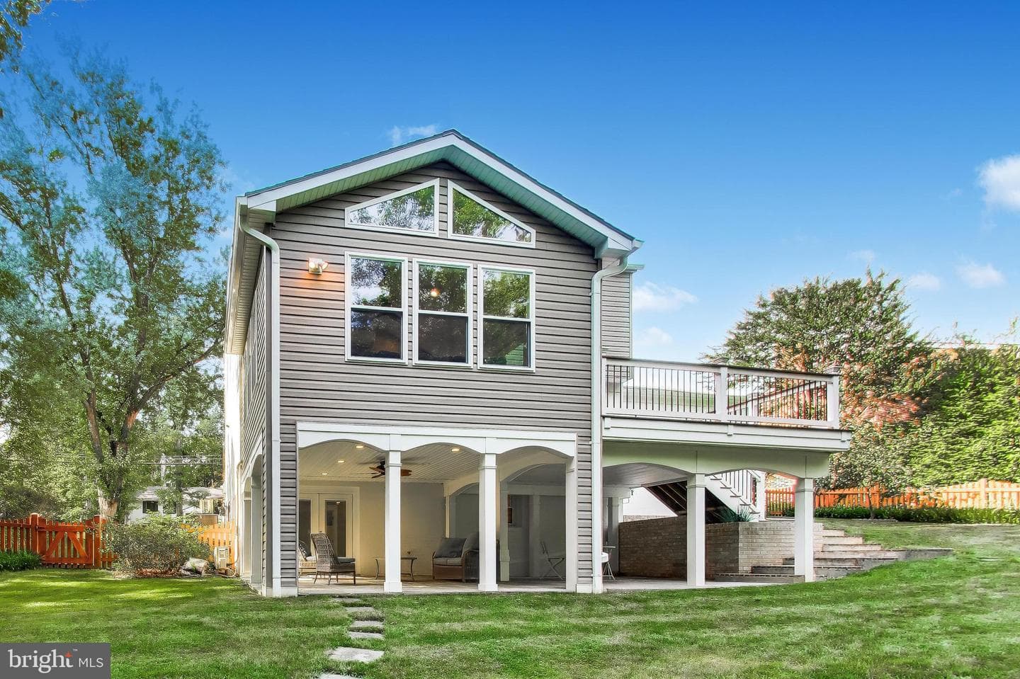 8825 Stark Road photo 3