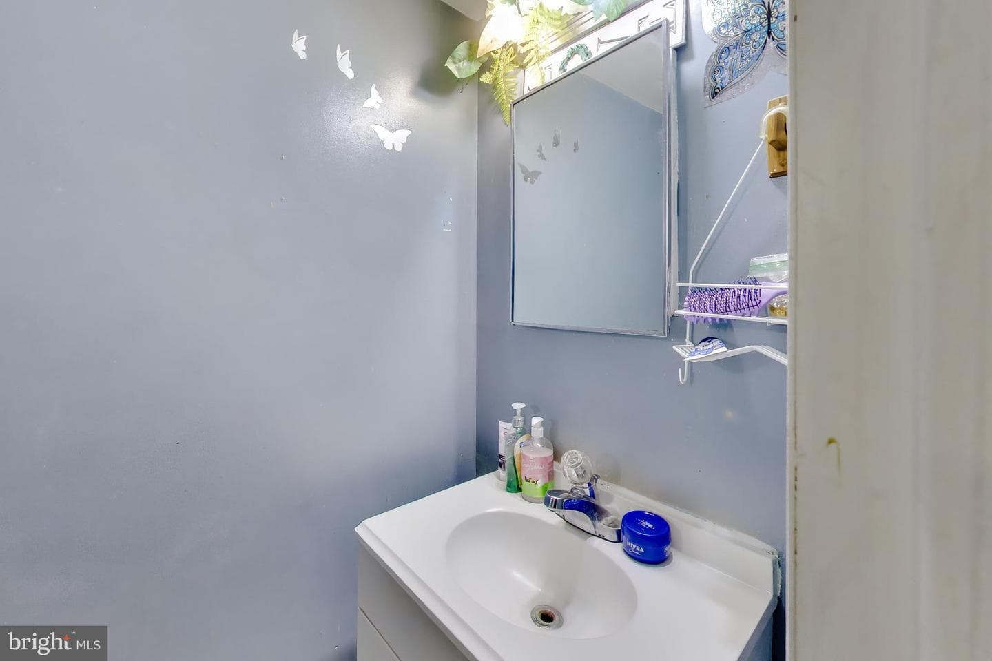 9815 Sweet Mint Dr photo 33