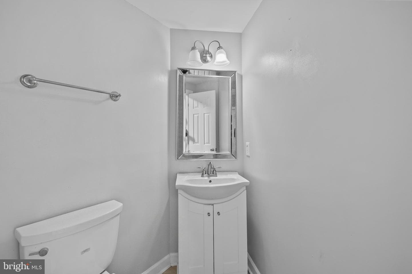 6504 Wheat Mill Way photo 17