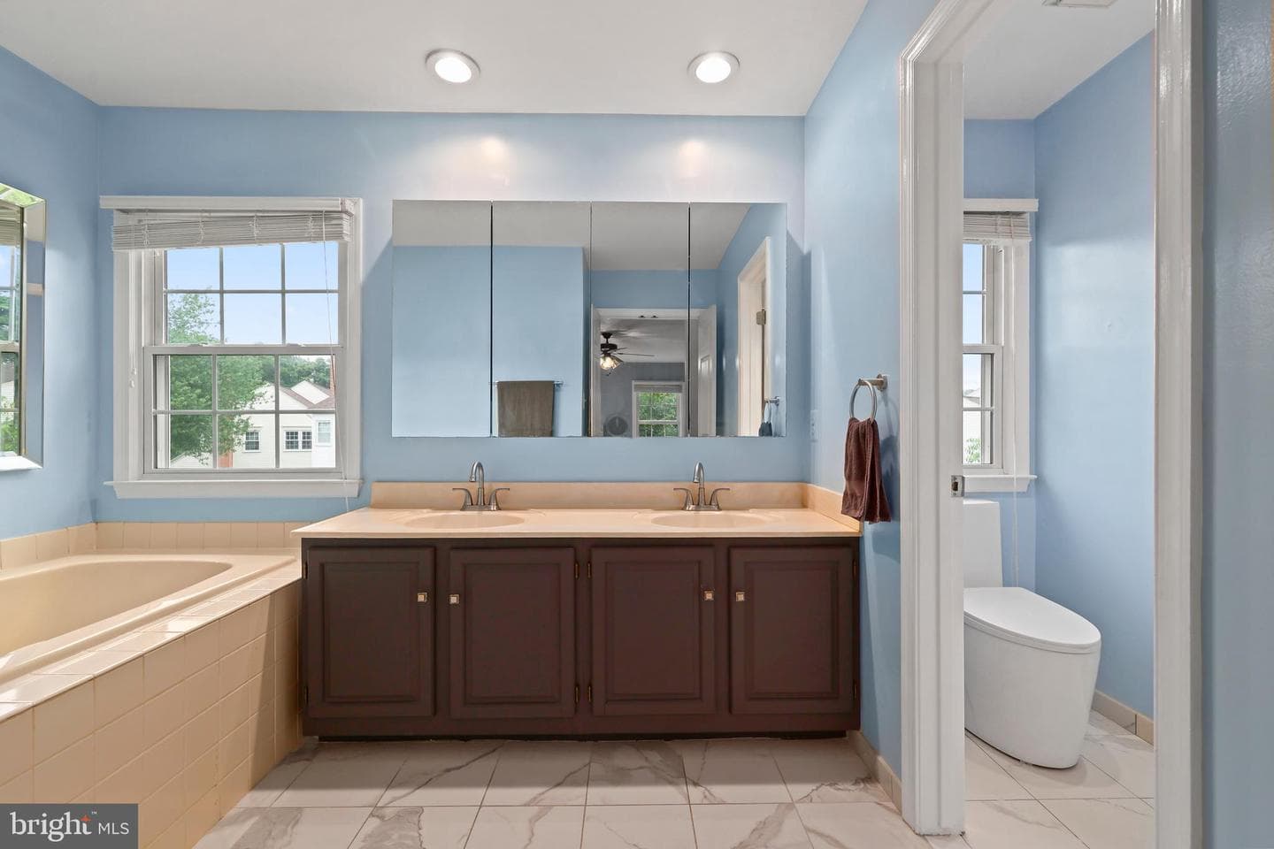 4408 Galesbury Lane photo 26