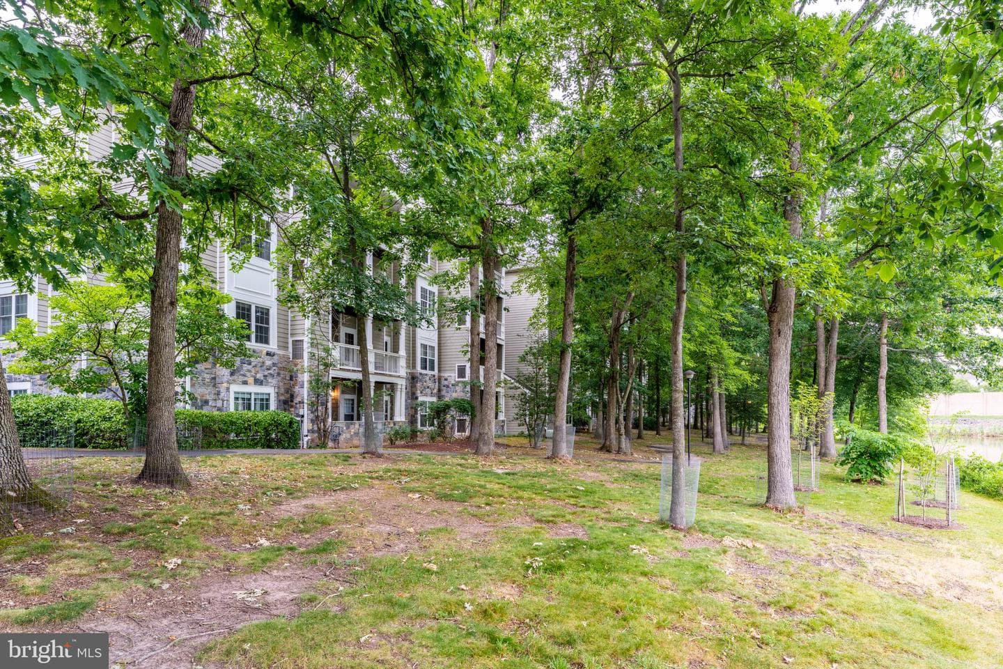 1720 Lake Shore Crest Drive #16 photo 41