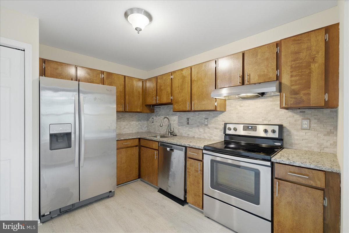 13772 Flowing Brook Court #32g photo 13