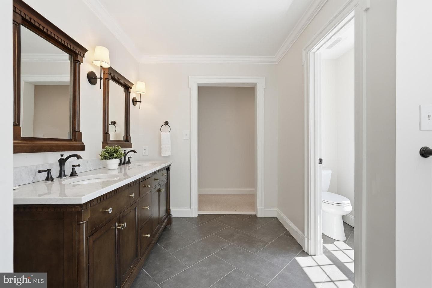 9505 Lynnhall Place photo 37
