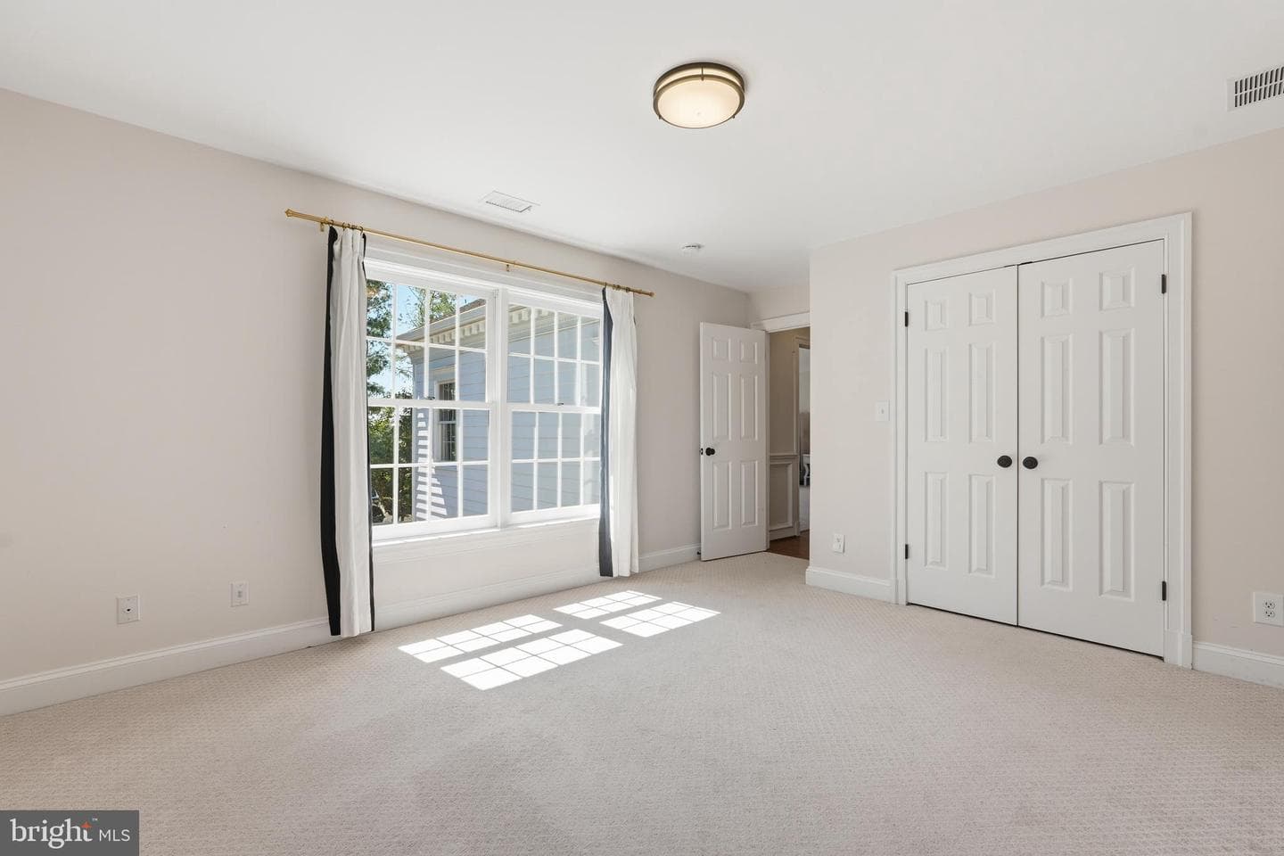 9505 Lynnhall Place photo 45