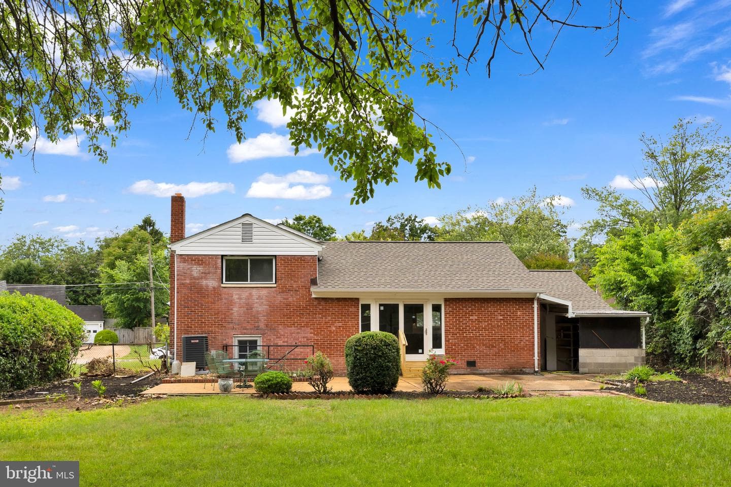 5907 Camberly Avenue photo 35