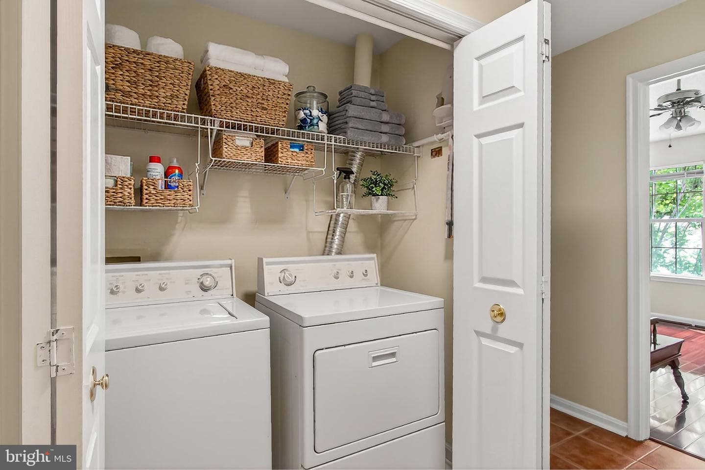 8209 Crossbrook Court #202 photo 23
