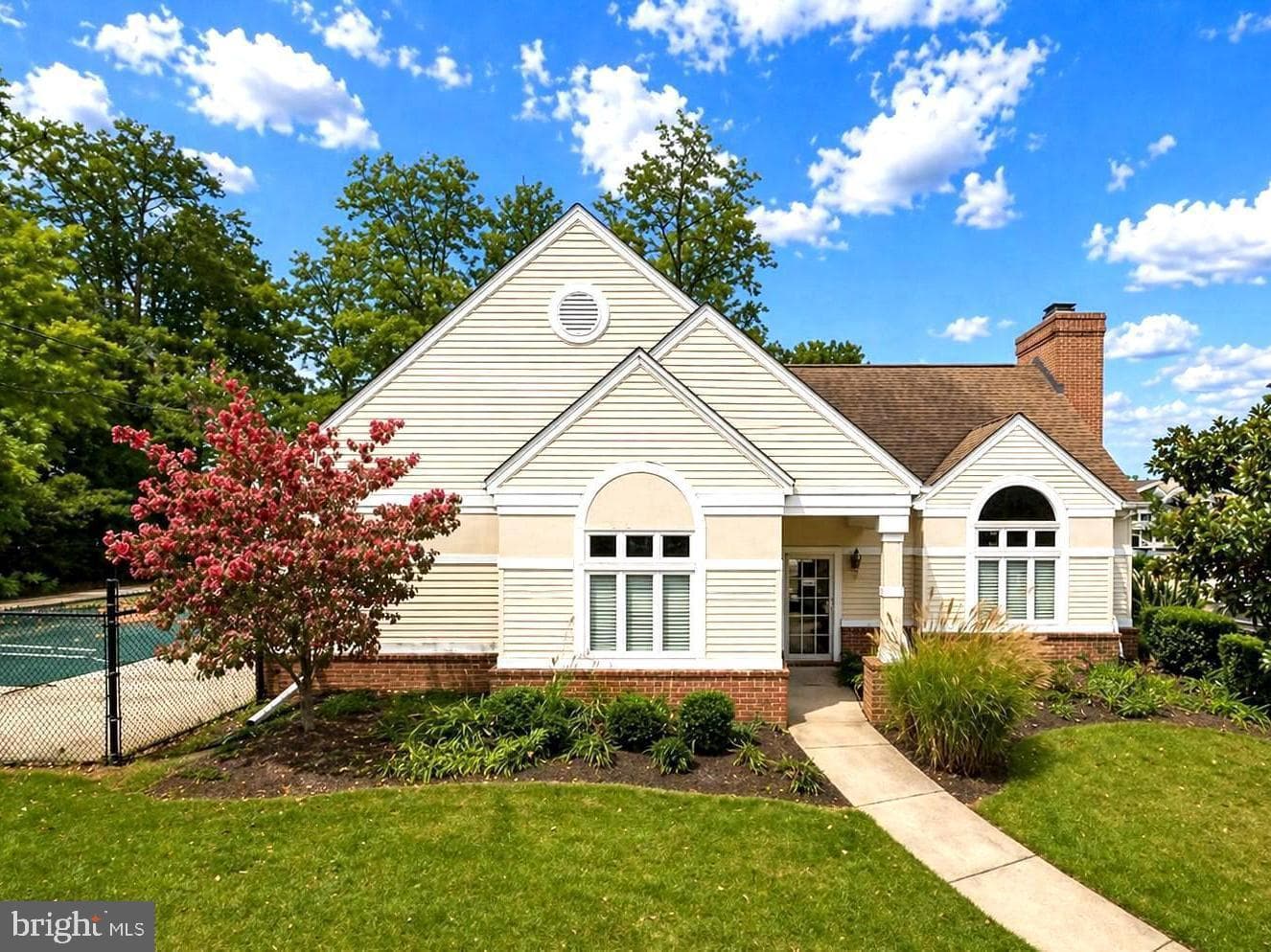 8209 Crossbrook Court #202 photo 26