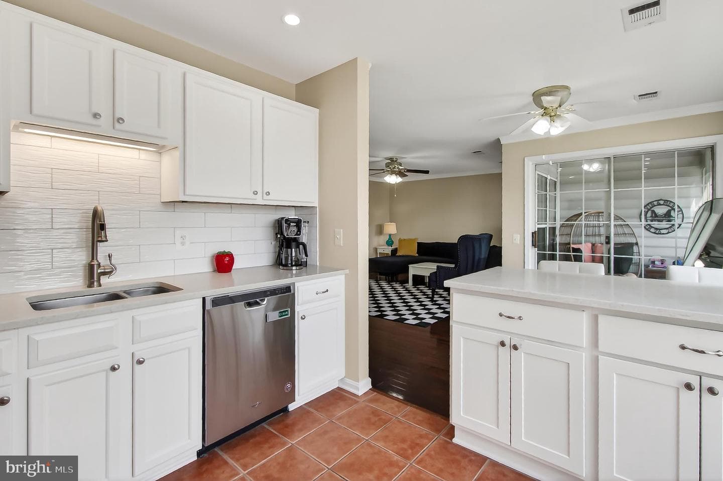 8209 Crossbrook Court #202 photo 6
