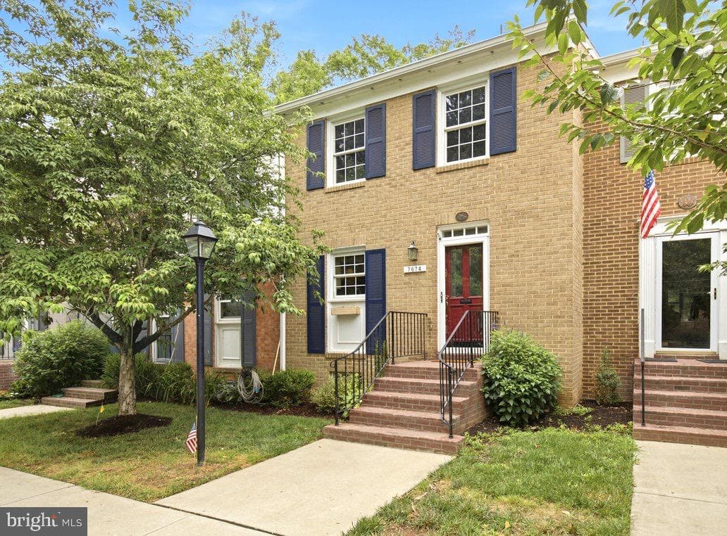 7674 Tiverton Drive, Springfield
