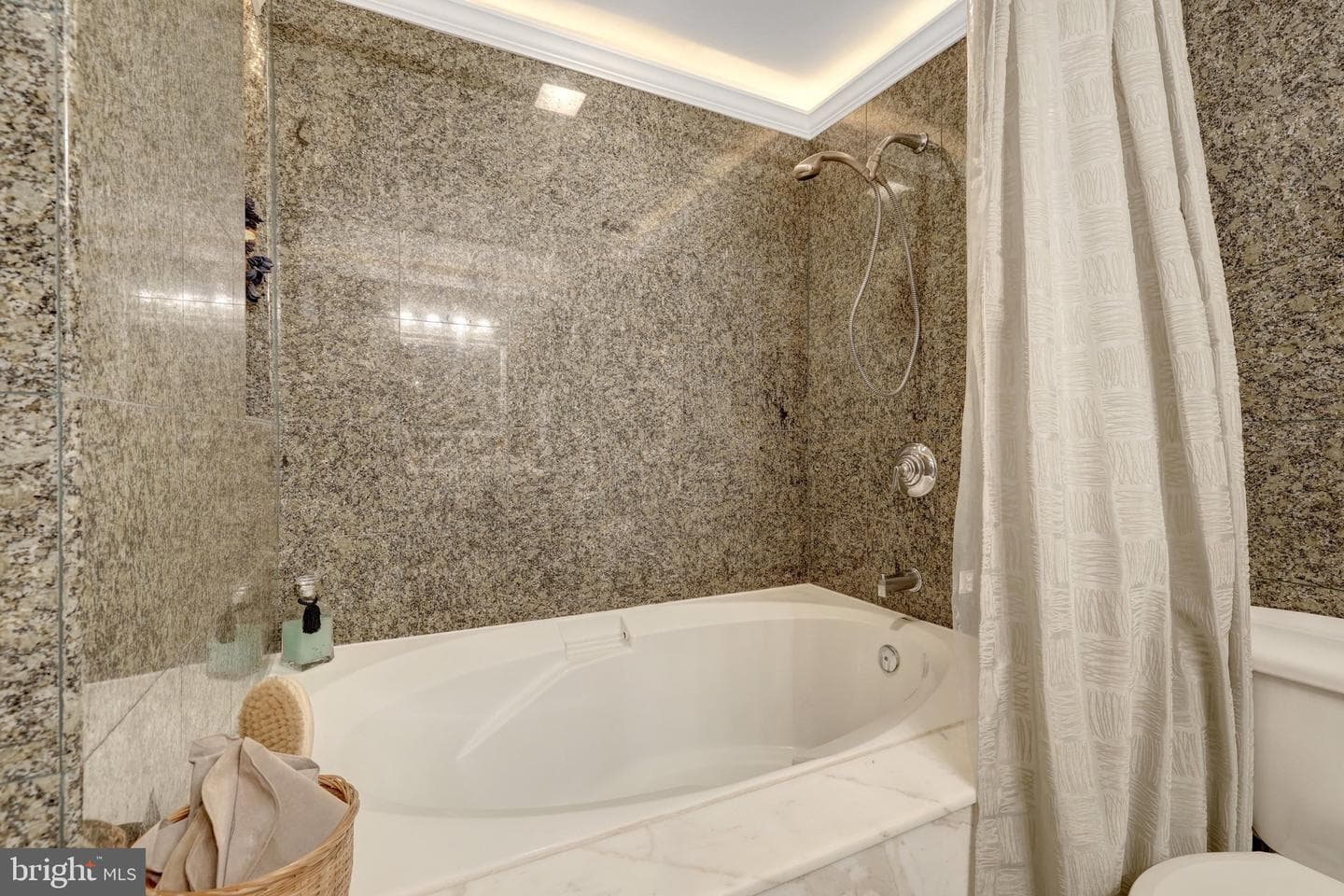 2231 Wheelwright Court photo 21