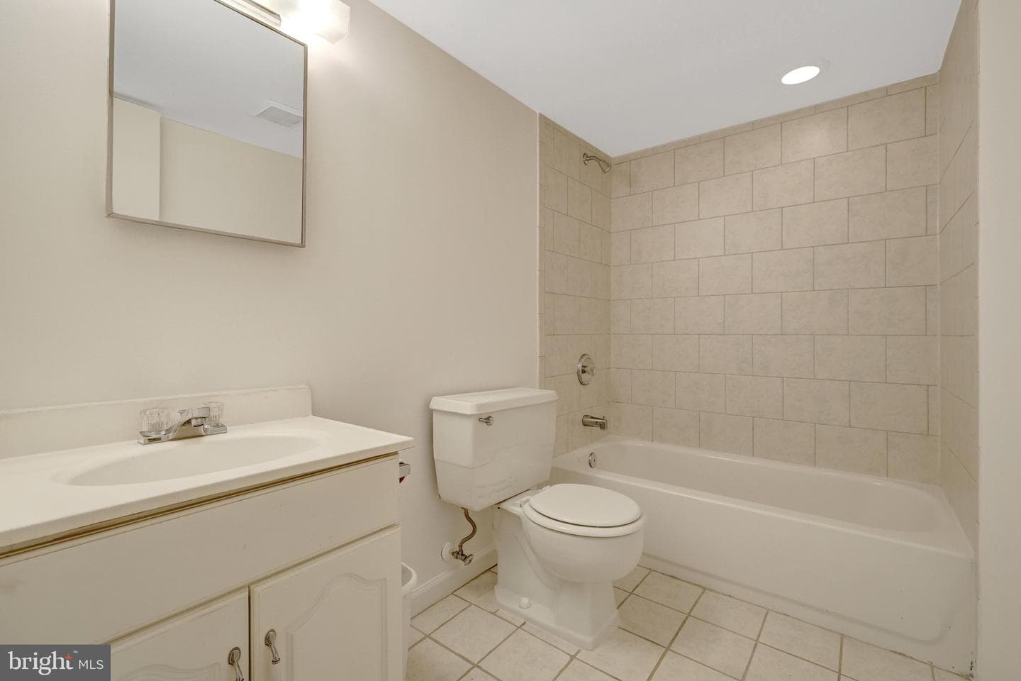2231 Wheelwright Court photo 34