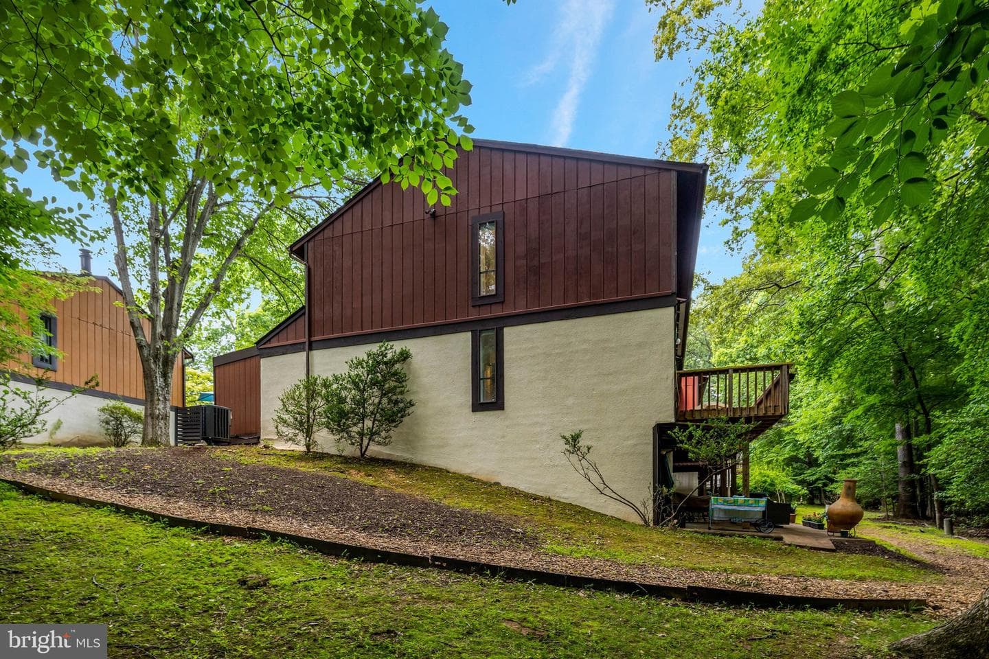 2231 Wheelwright Court photo 37