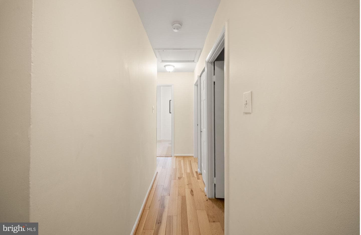 5752 Crownleigh Court photo 24