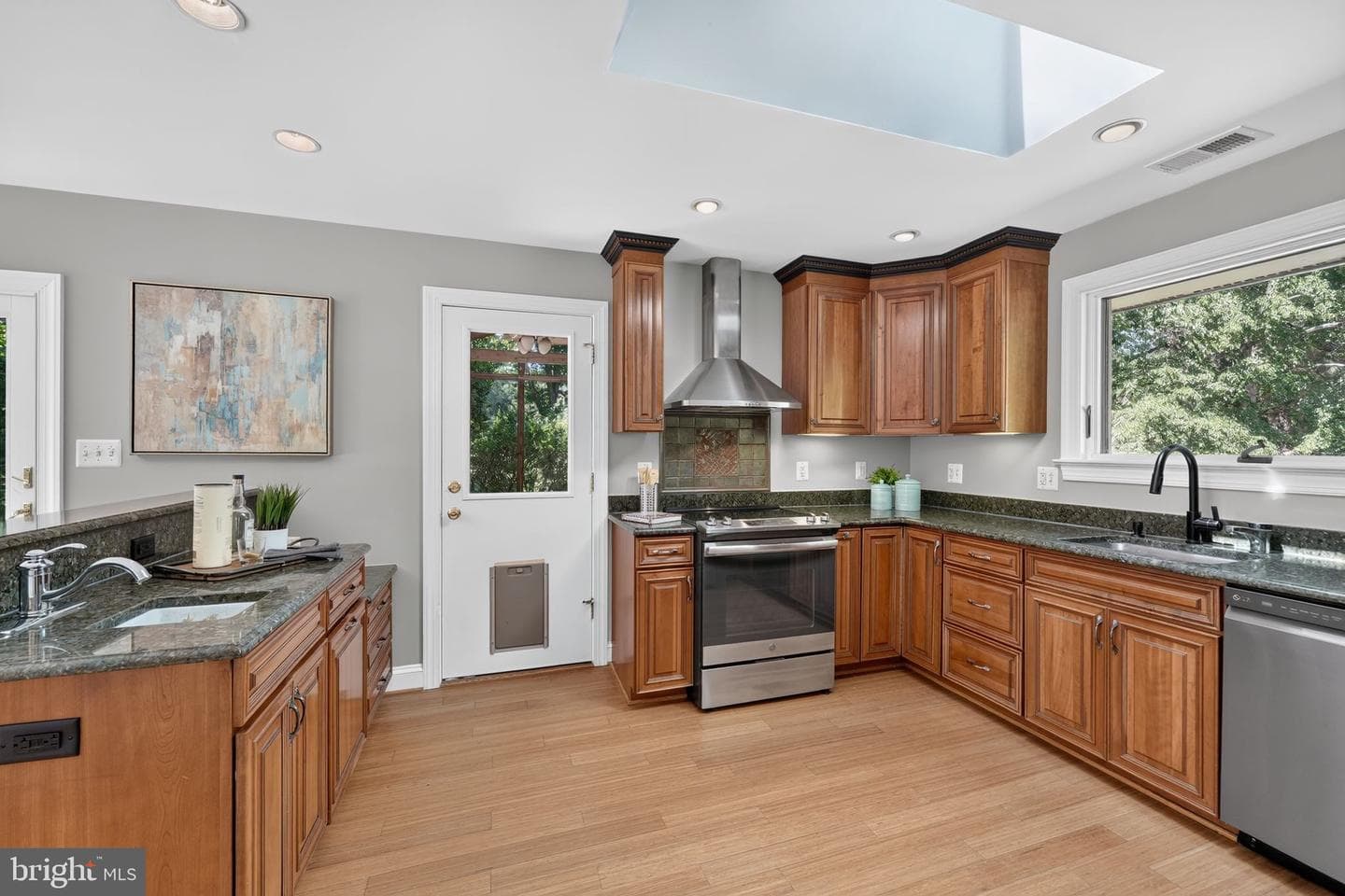 10800 Park Road photo 10