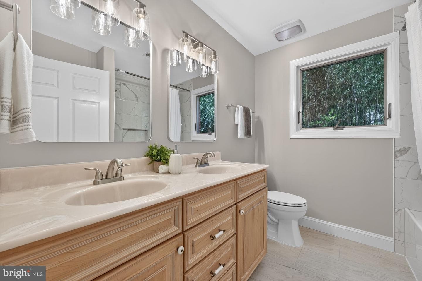 10800 Park Road photo 20