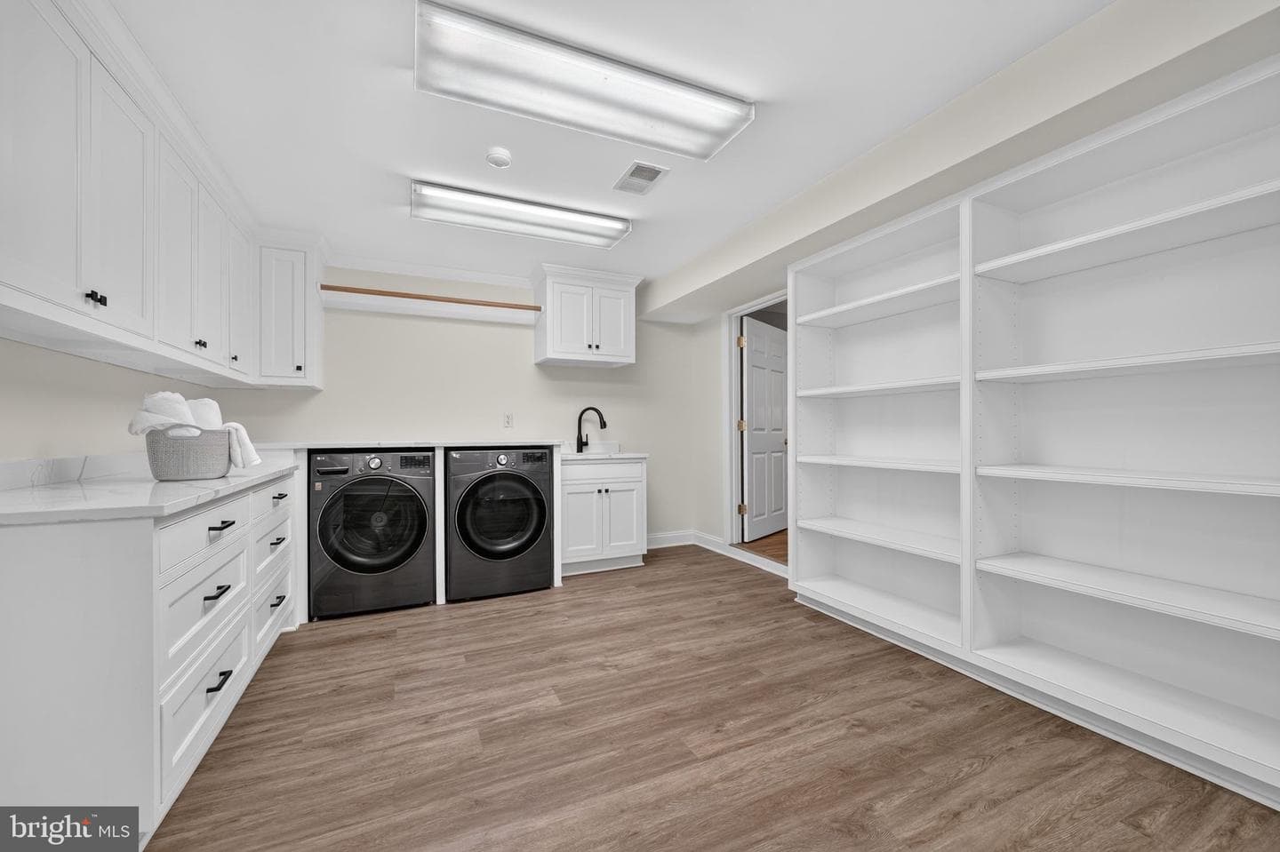 10800 Park Road photo 38