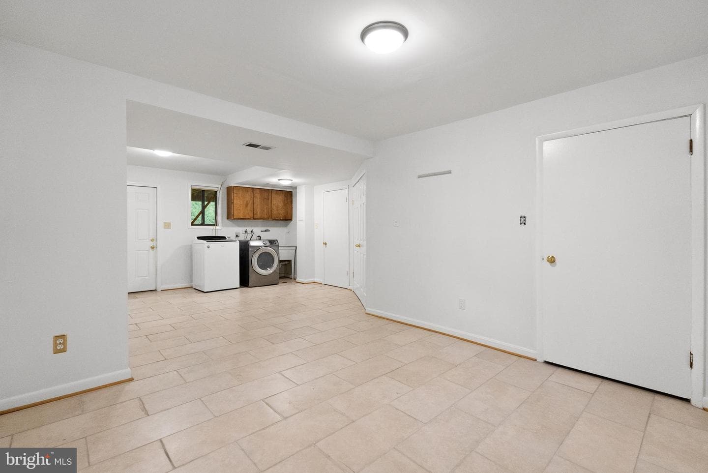 8719 Gateshead Road photo 36