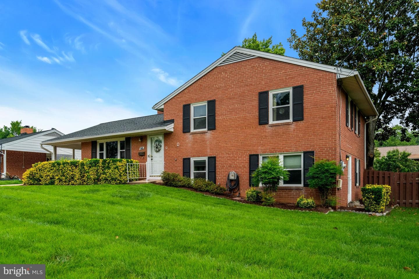 6014 Hibbling Avenue, Springfield