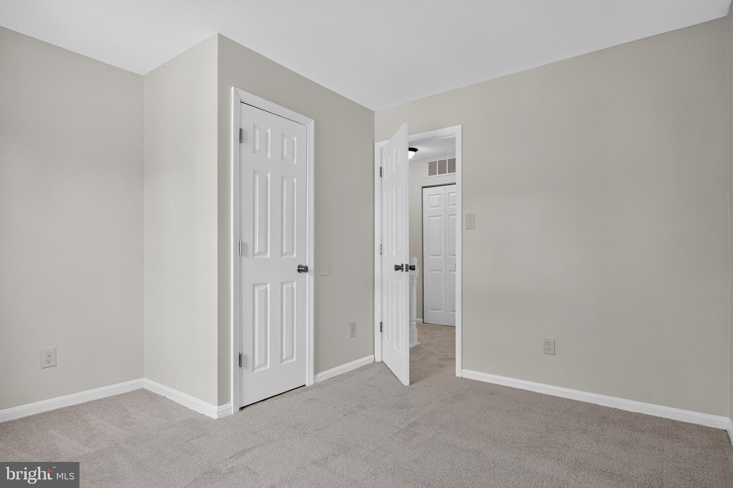9836 Hagel Circle photo 27