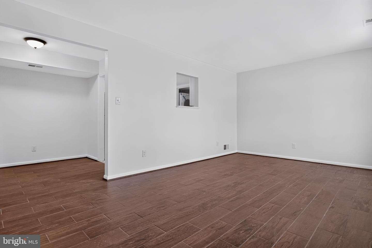 9836 Hagel Circle photo 5