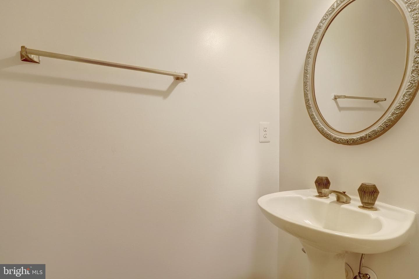 6167 Castletown Way photo 10