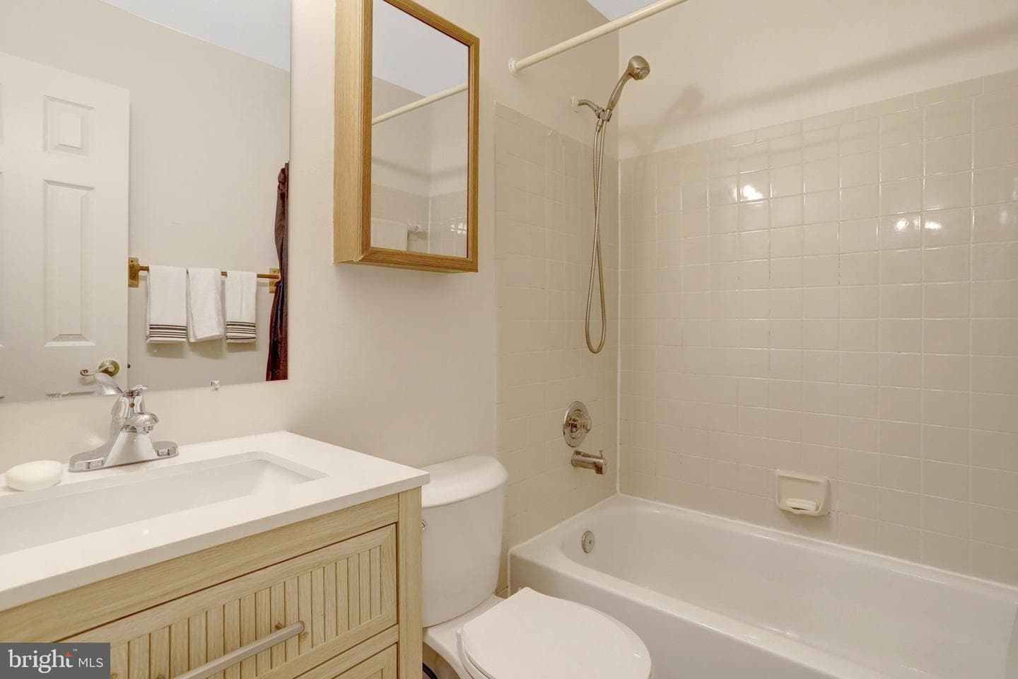 6167 Castletown Way photo 23