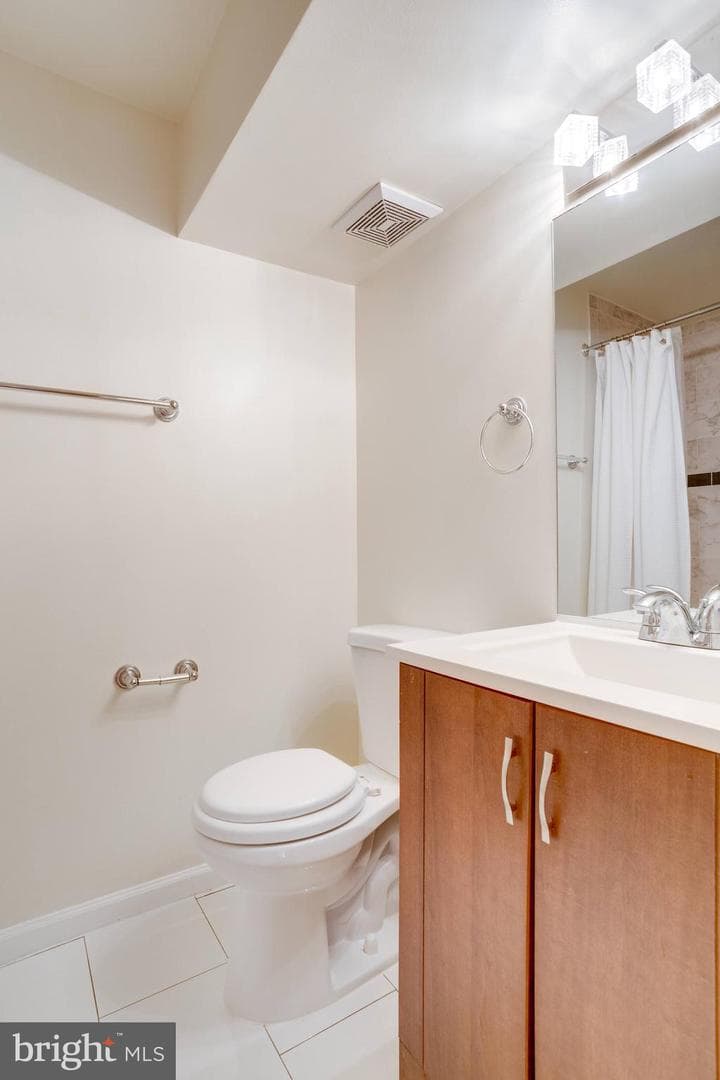 8434 Springfield Oaks Dr photo 33