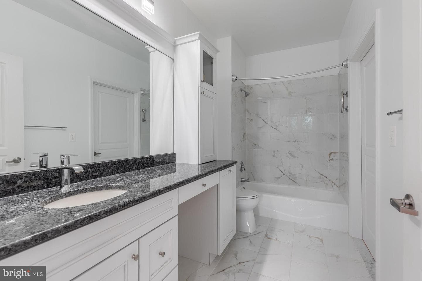 12000 Market Street #235 photo 17