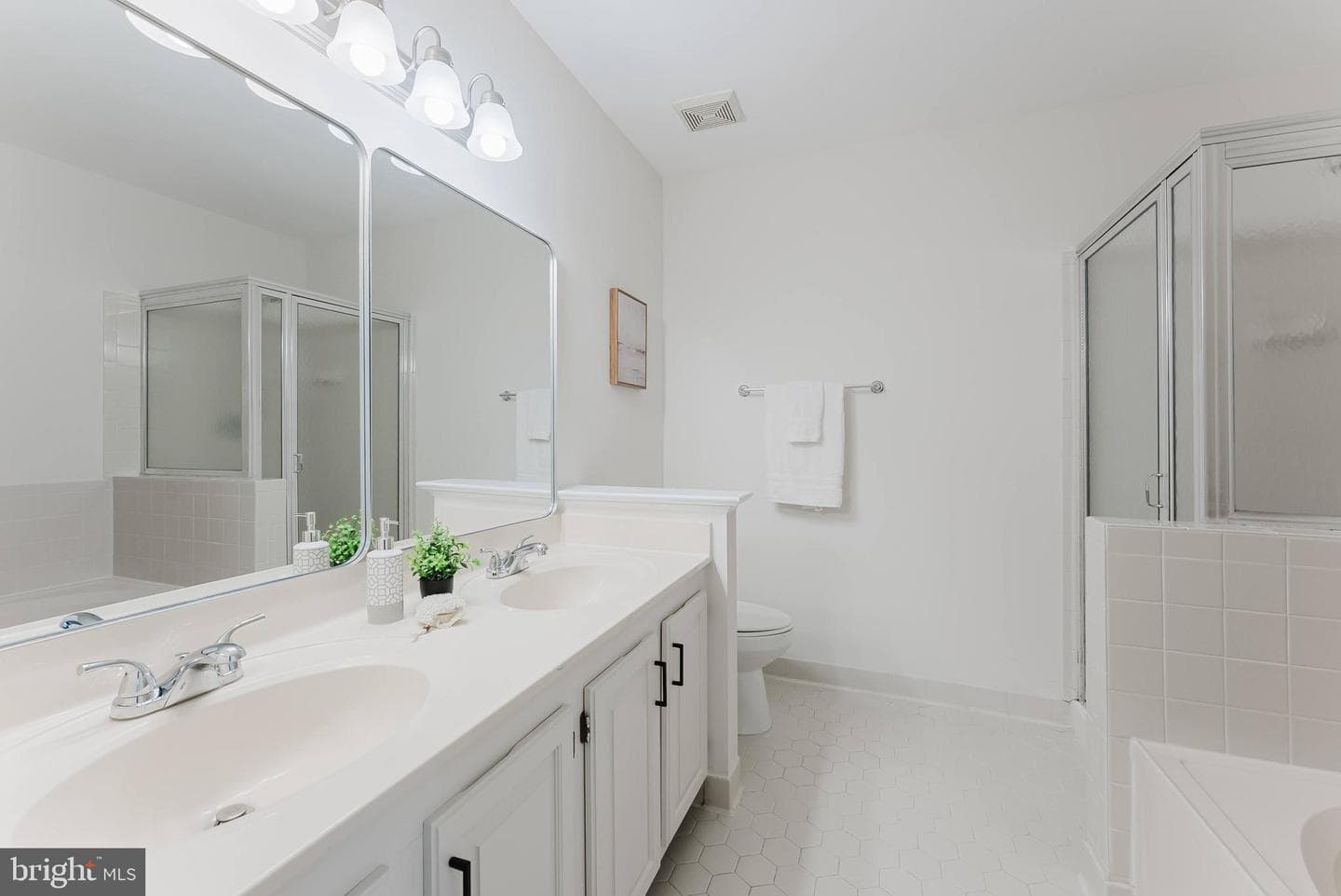 9350 Peter Roy Court photo 24