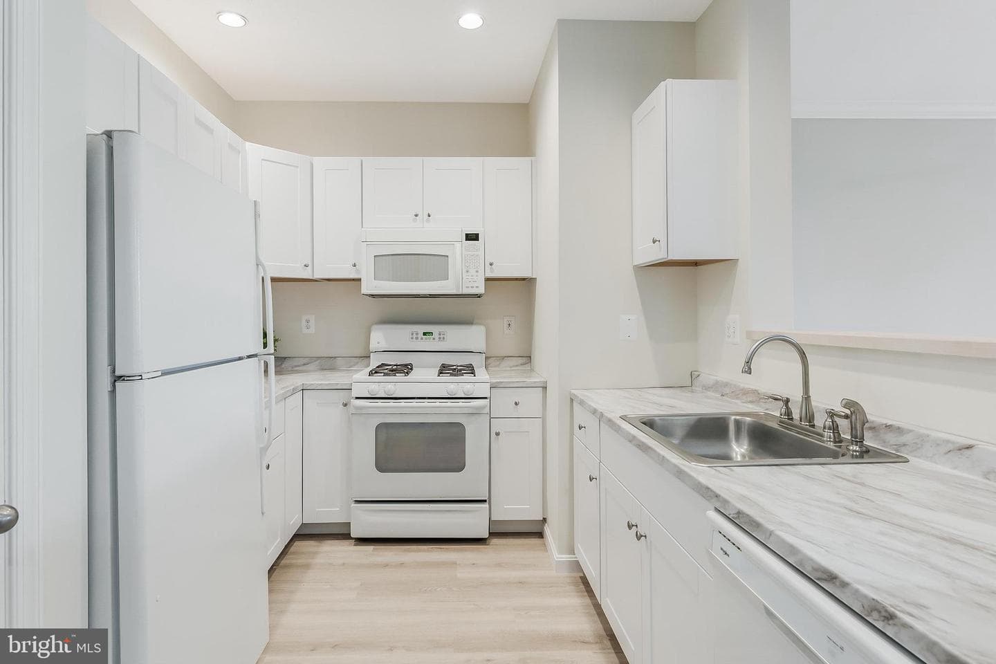 11375 Aristotle Drive #9-101 photo 9