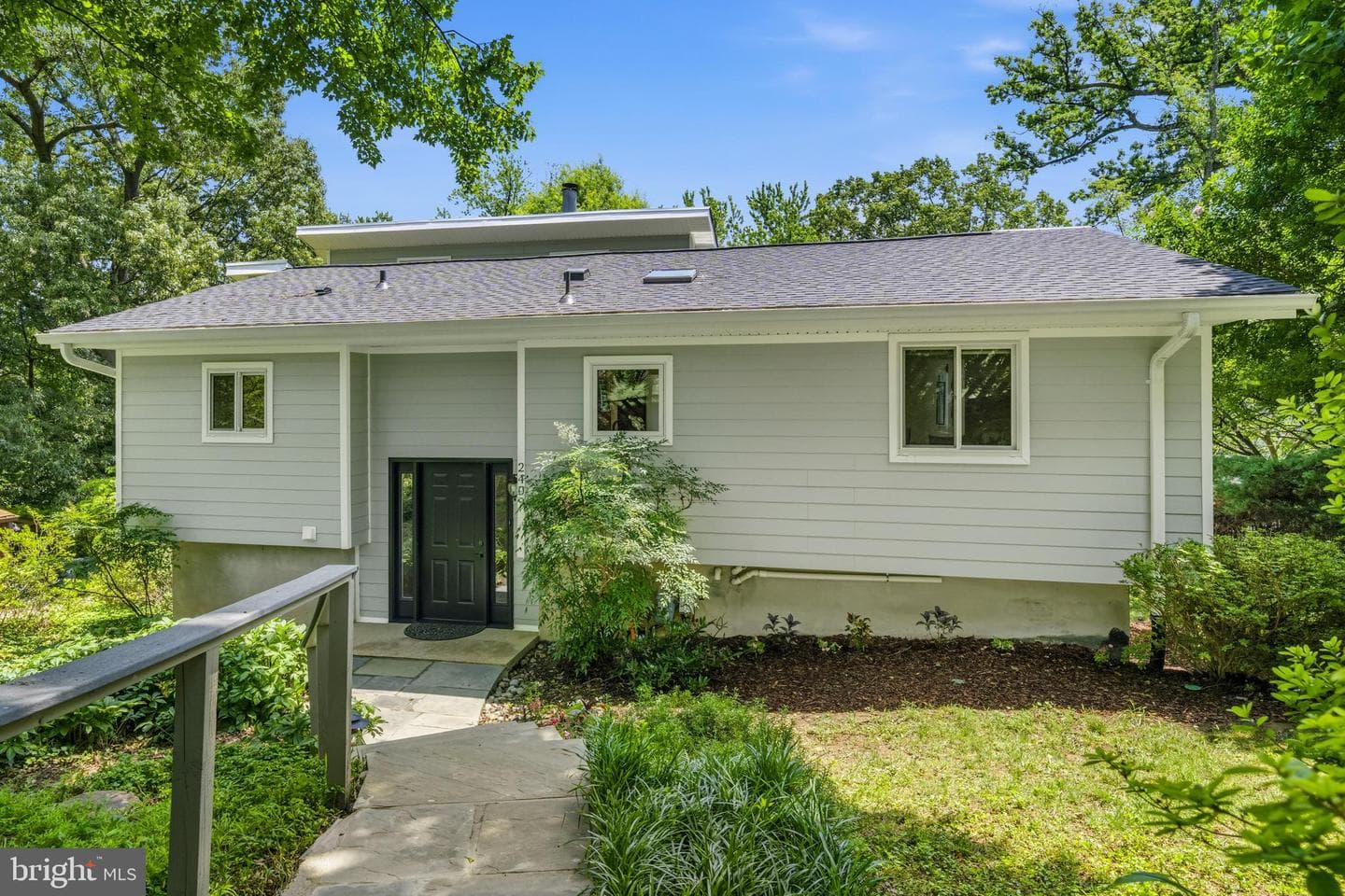 2409 Chestnut Street, Falls Church