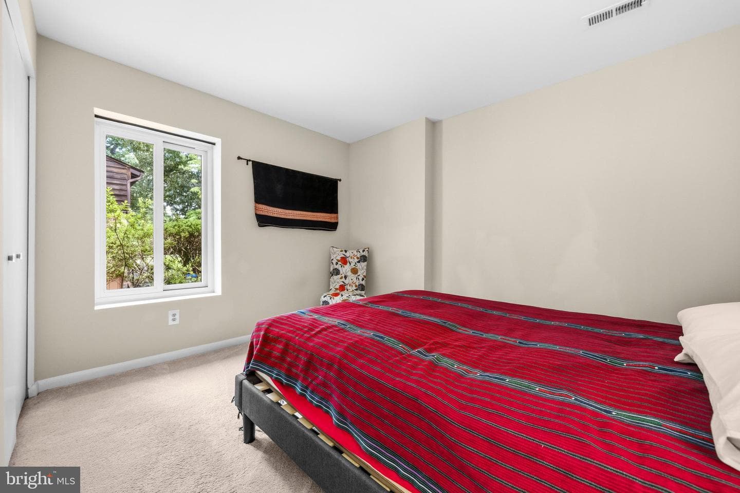 2409 Chestnut Street photo 26