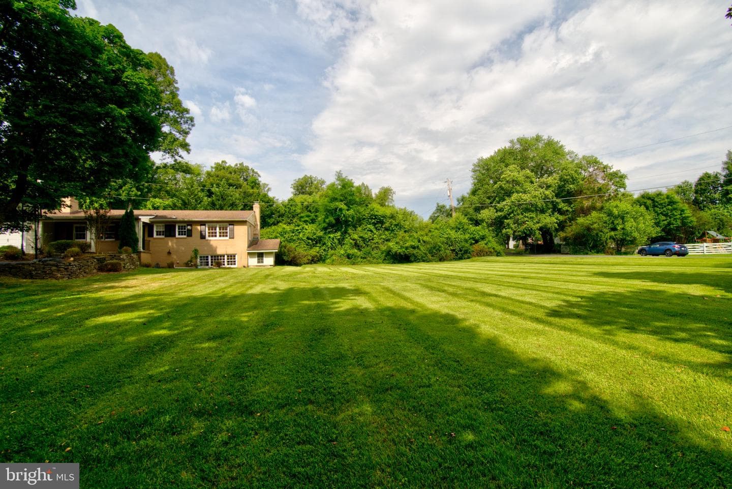 900 Walker Road photo 4