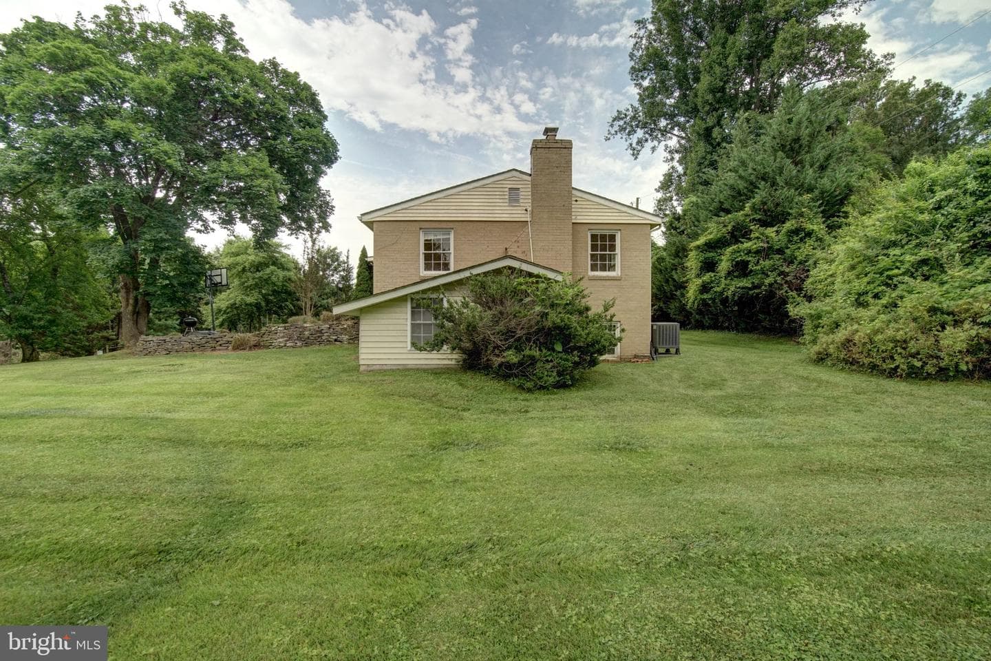 900 Walker Road photo 46