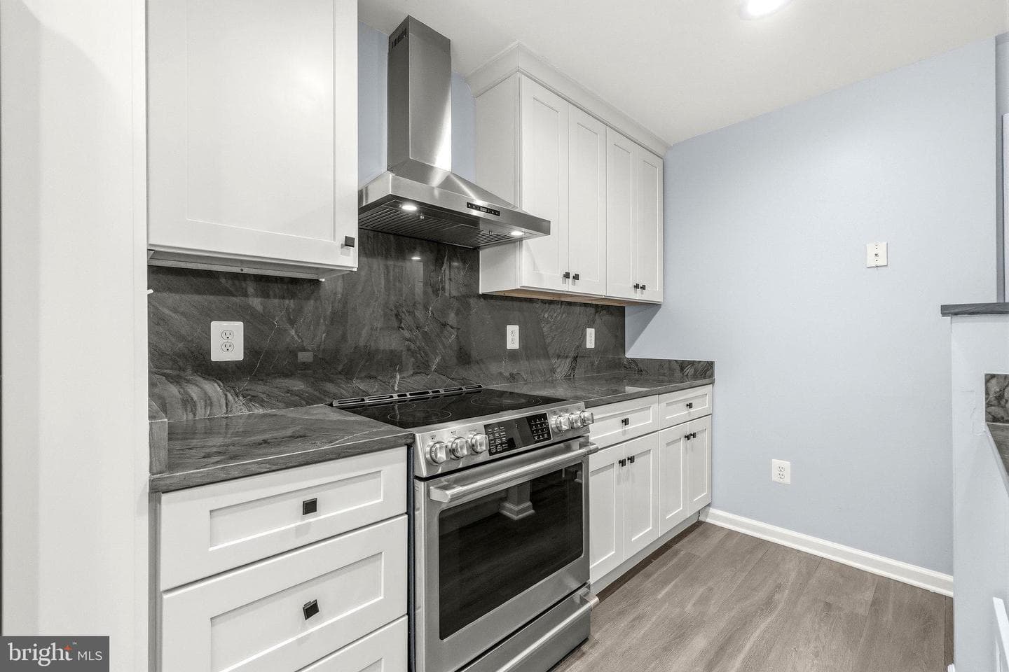6104 Stonepath Circle photo 12