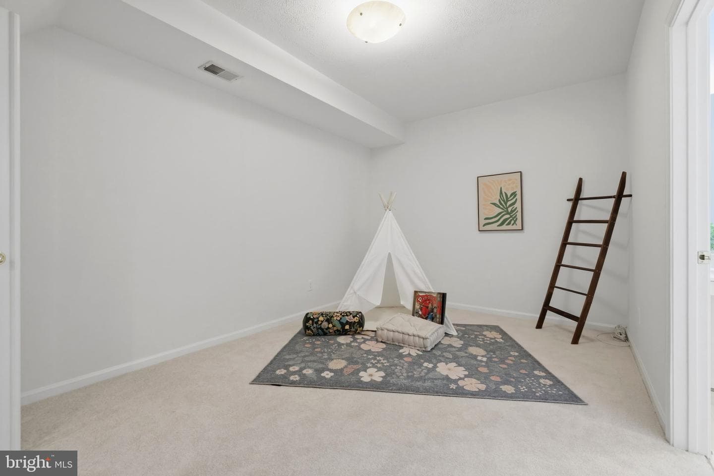 1278 Woodbrook Court photo 46