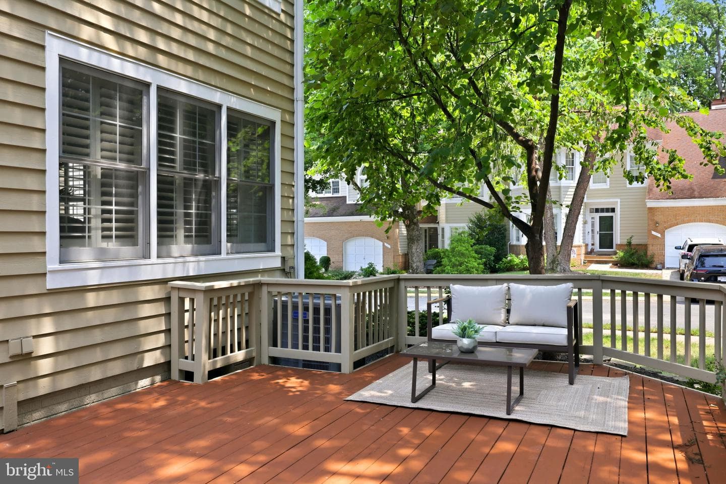 1278 Woodbrook Court photo 6