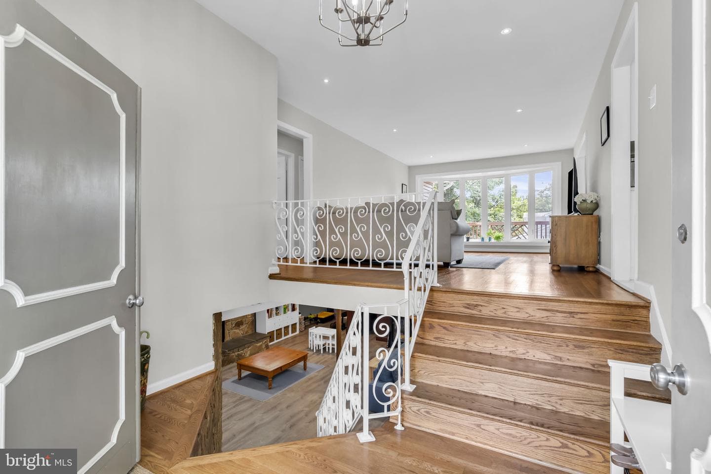 8001 Leyton Place photo 5