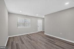 2006 Headlands Circle, Reston