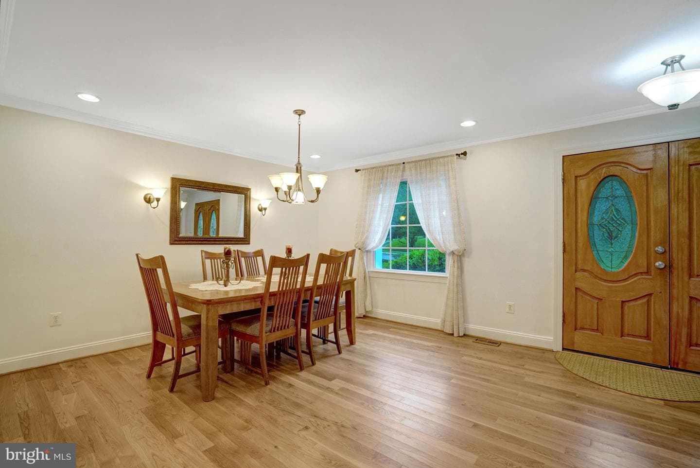 8304 Five Gates Road photo 18