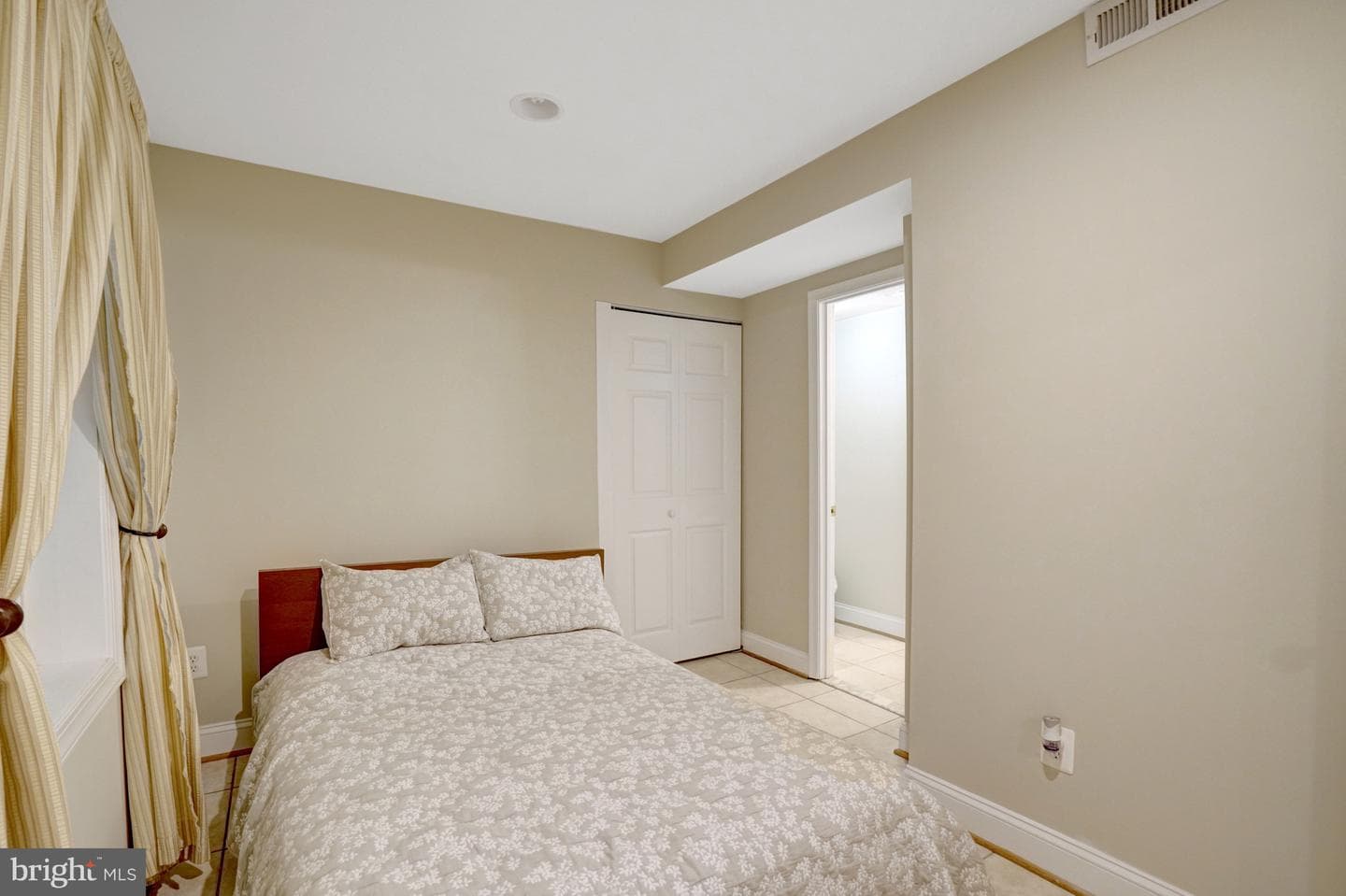 8304 Five Gates Road photo 68