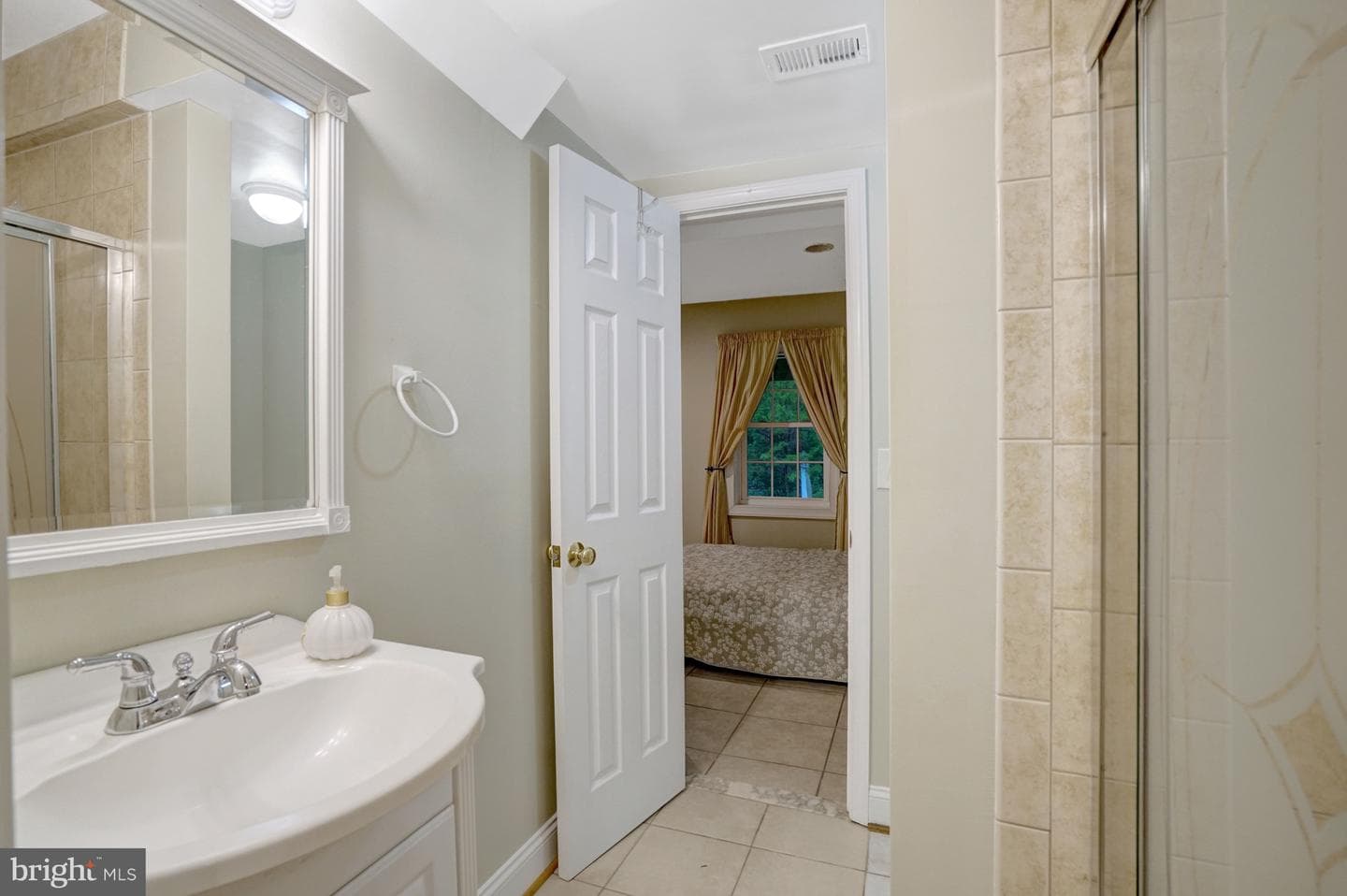 8304 Five Gates Road photo 72