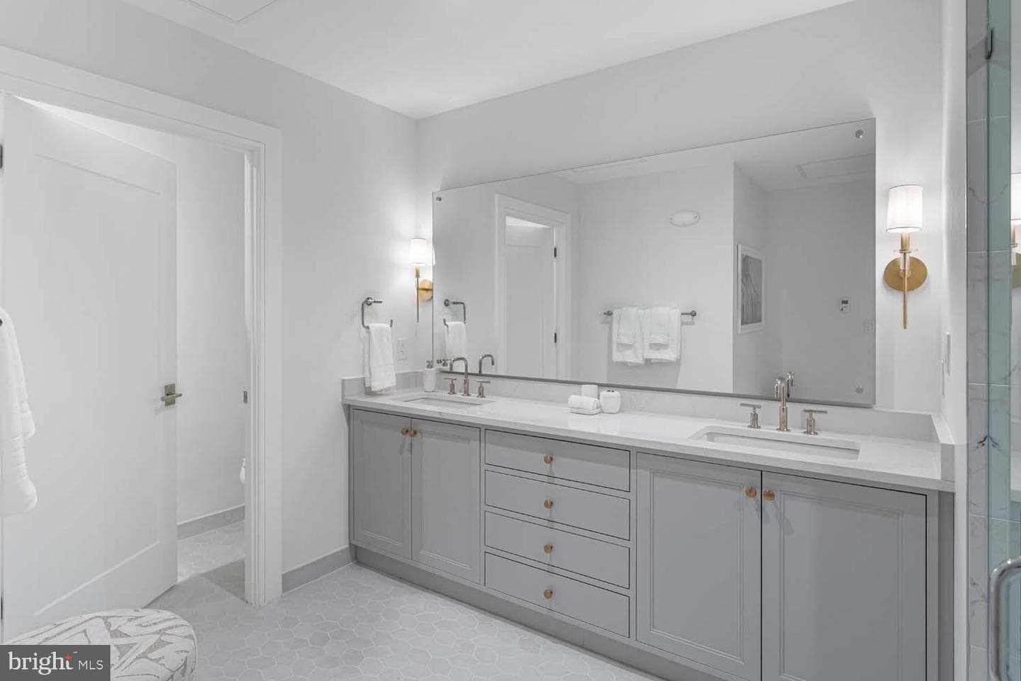 6718 Lowell Avenue #407 photo 14