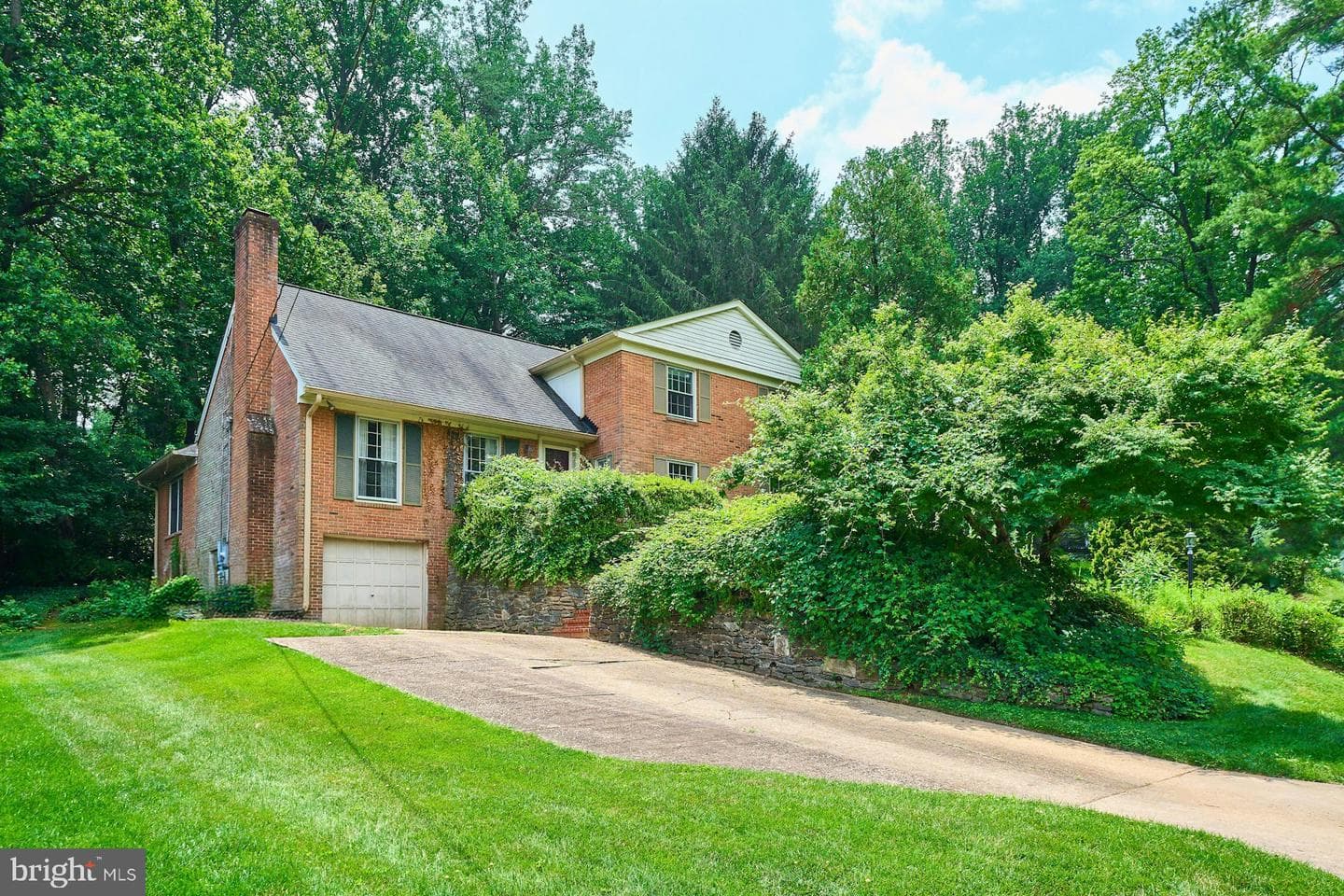 3606 Bent Branch Court, Falls Church