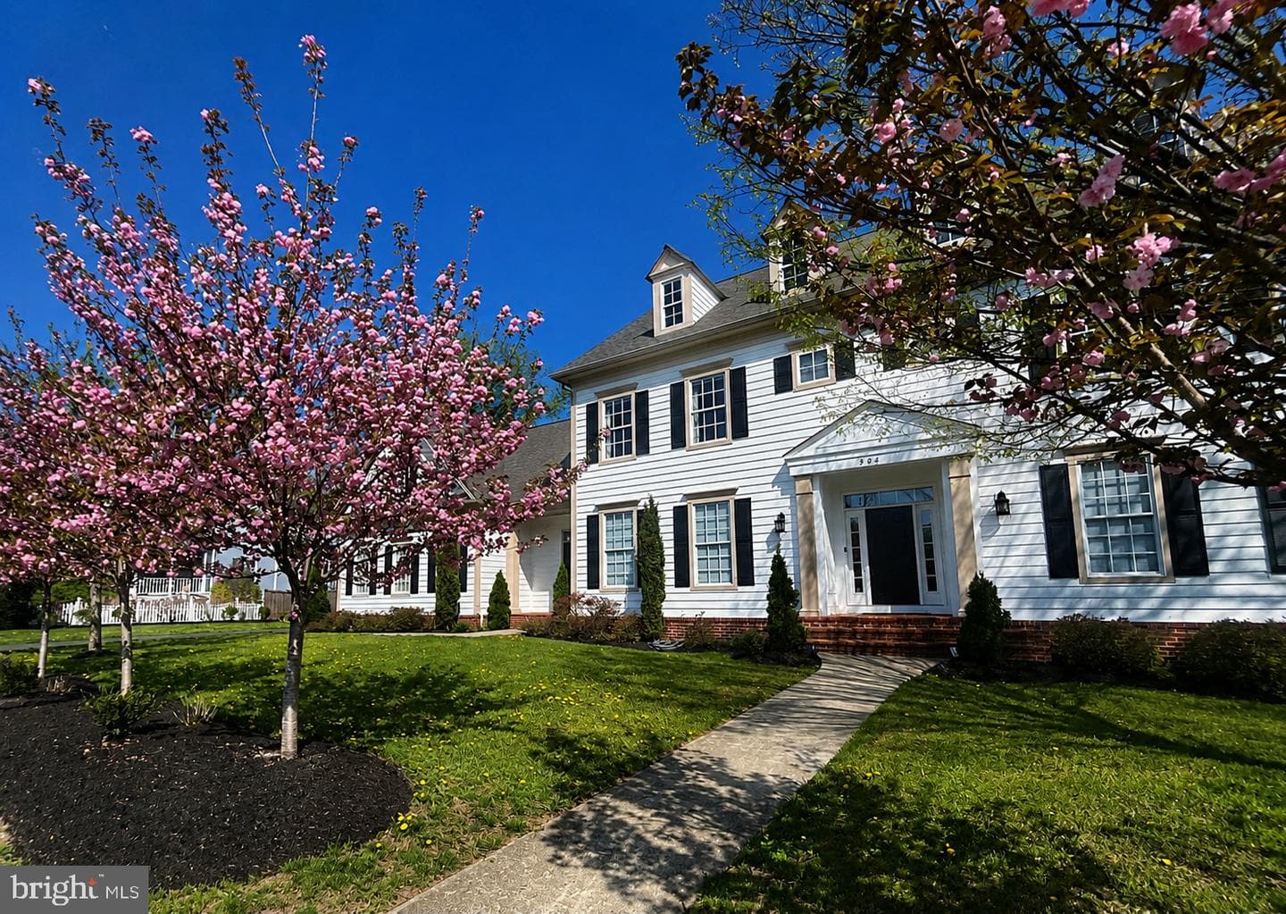 904 Locust Street, Herndon